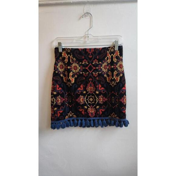 Zara Woman Skirt Womens Small Black Red Gold Velvet Boho Tassel Fringe Bohemian - Picture 2 of 7